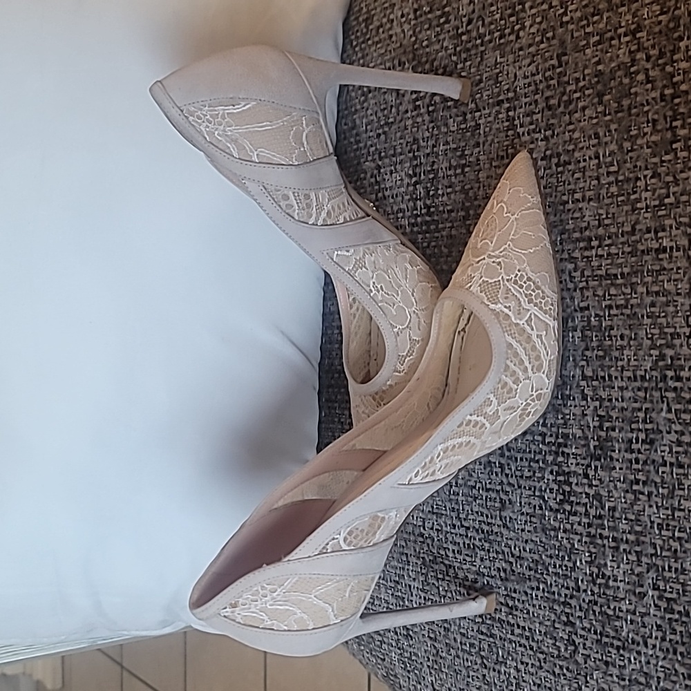 Christian Dior Nude Lace Pumps